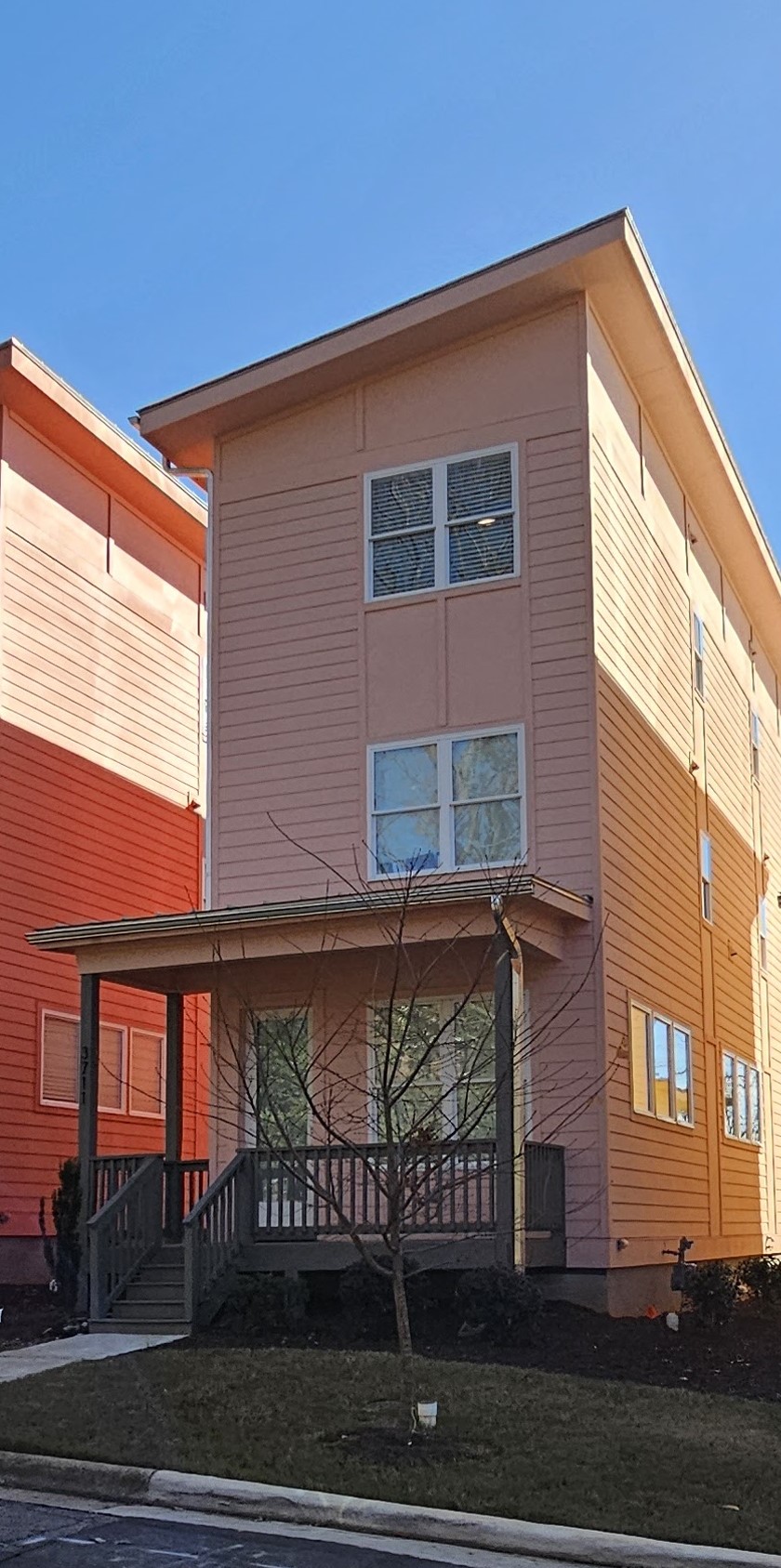 3711 Lexington Drive